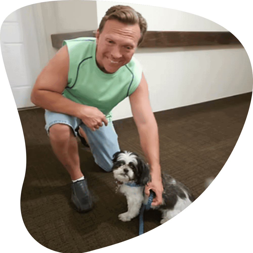 Karen Mickey Dog Walking and Pet Sitting in Strongsville, Berea, North Royalton, Middleburg Heights, Brunswick & Columbia Station